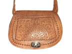 Small double-pocket openwork artisan bag with click