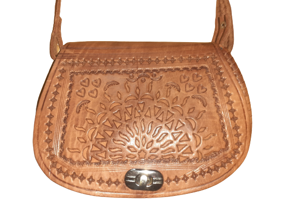 Small double-pocket openwork artisan bag with click