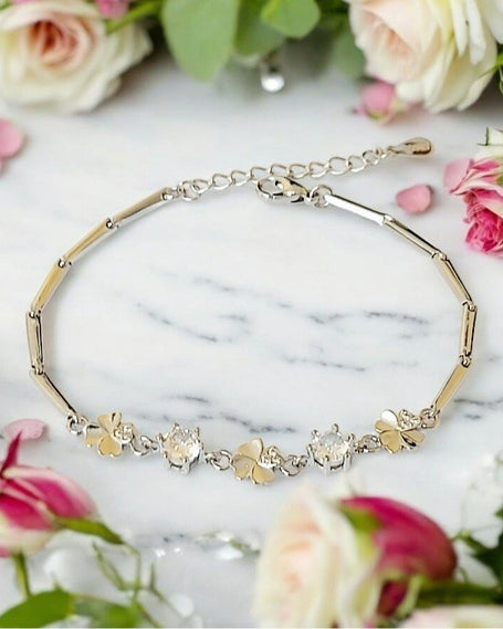 Lucky Clover Sparkling Diamente 925 Sterling Silver Polished Platinum Bracelet