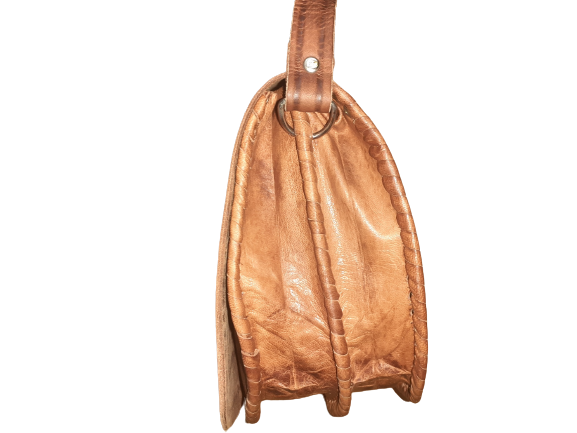 Small double-pocket openwork artisan bag with click