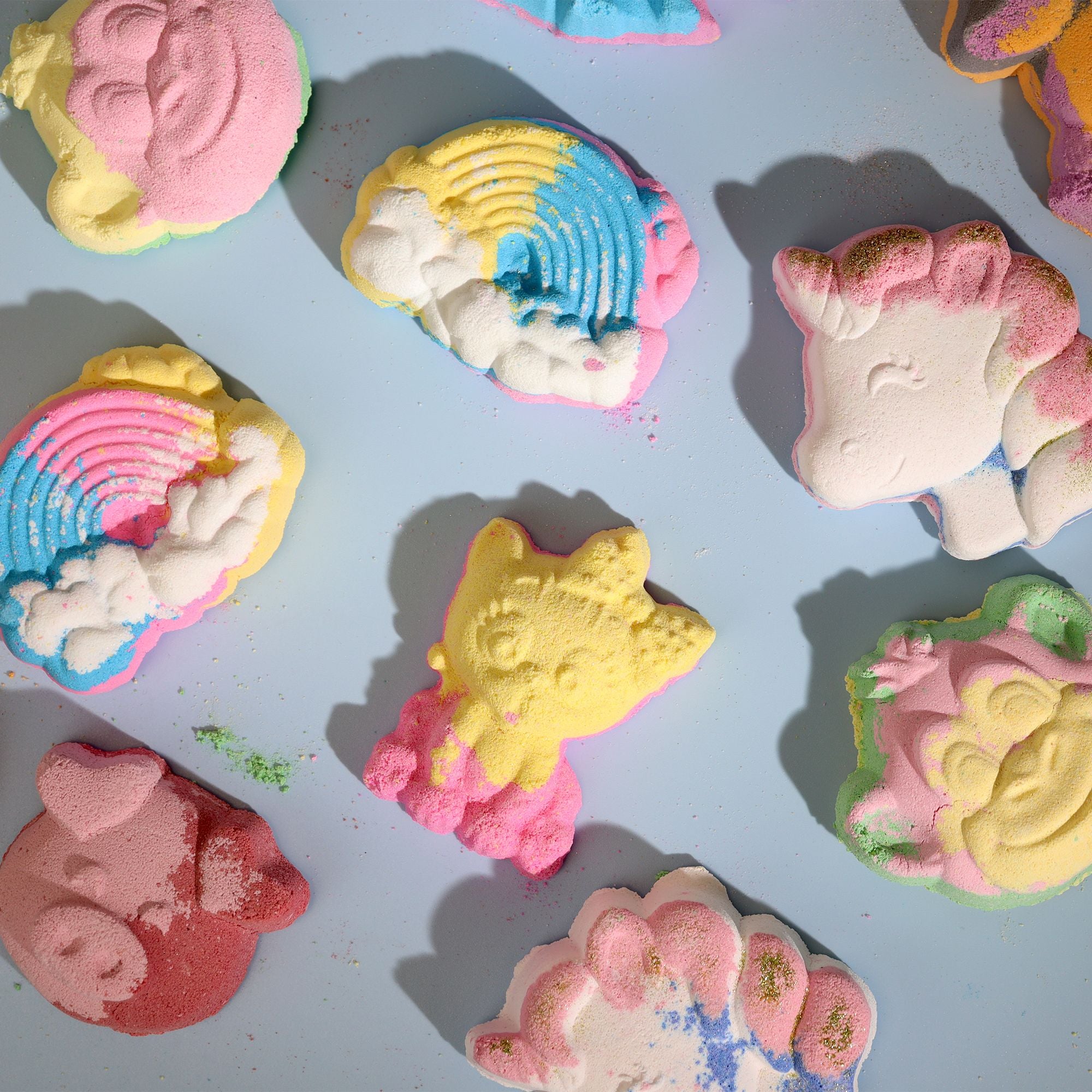 Unicorn Bathbombof Passion Fruit and Foaming Solution 100g