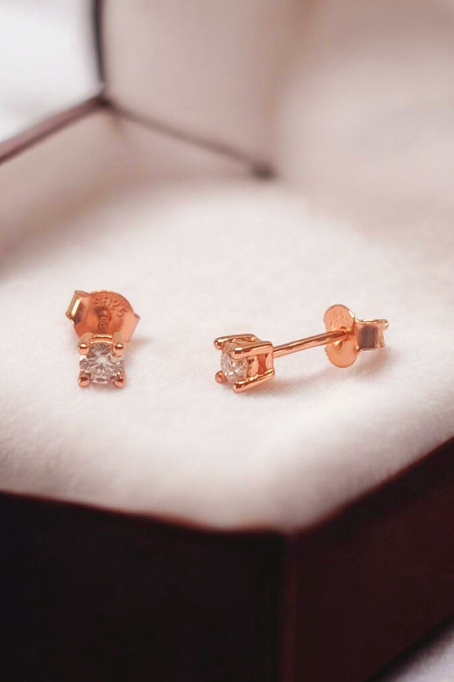 0.2 Ctw Lab Grown VVS1 Moissanite 14Ct Rose Gold Plated Silver Solitaire Earrings Stud